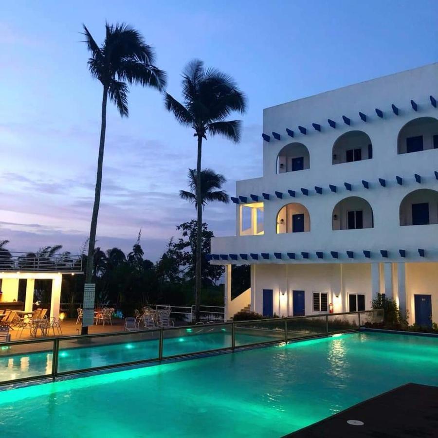 Brizo Hotel And Mountain View Resort Tagaytay Tagaytay City Extérieur photo
